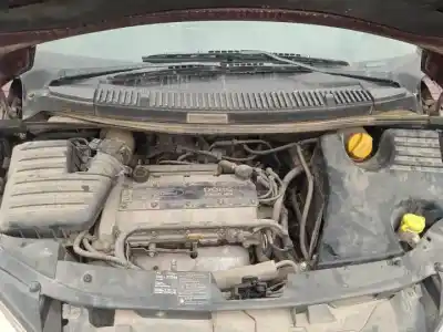 Veículo de Sucata ford galaxy (vy) e5sa do ano 2000 alimentado 