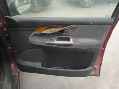 Veículo de Sucata ford galaxy (vy) e5sa do ano 2000 alimentado 