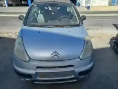 Veículo de Sucata citroen c3 pluriel nfutu5jp4 do ano 2003 alimentado 