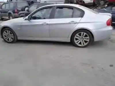 Veículo de Sucata bmw serie 3 berlina (e90) n46b20b do ano 2005 alimentado 