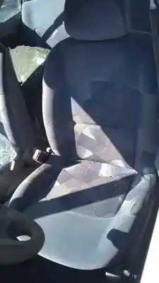 Scrapping Vehicle renault clio ii fase i (b/cbo) f8q632 of the year 1998 powered 