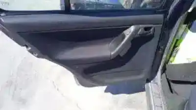 Veículo de Sucata volkswagen golf iii berlina (1h1) 2e do ano 1991 alimentado 