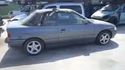 Veículo de Sucata ford escort cabrio l1e do ano 1995 alimentado 