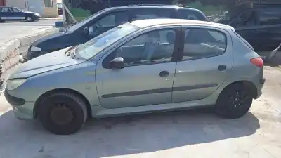 Здавання транспортного засобу peugeot                                            206 berlina                                                                                                                                                                                                                                                xt                                                                                                                                                                                                                                                         року 2000 потужний kfx