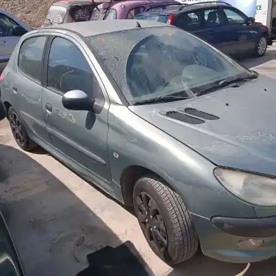 Здавання транспортного засобу peugeot                                            206 berlina                                                                                                                                                                                                                                                xt                                                                                                                                                                                                                                                         року 2000 потужний kfx