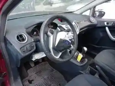 Veículo de Sucata ford fiesta (cb1) kvja do ano 2010 alimentado 