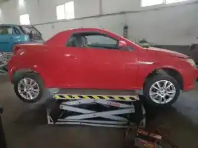 Veicolo di demolizione opel tigra twin top z12xe dell'anno 2004 alimentato 