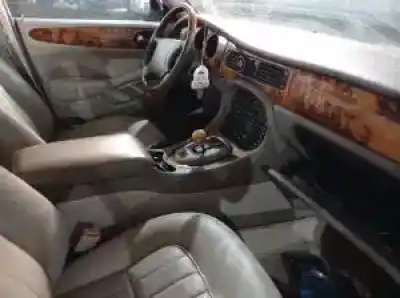 Veículo de Sucata jaguar xj ac.kb.9hp do ano 1997 alimentado 