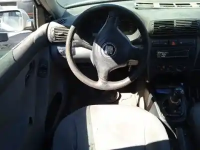 Здавання транспортного засобу seat toledo ii (1m2) 1.9 tdi року 1999 потужний 