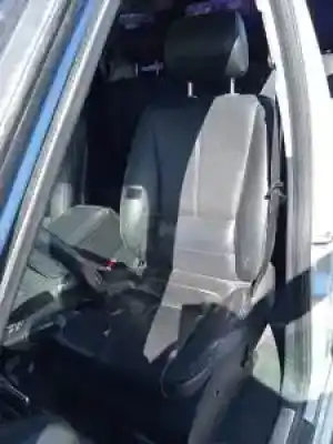 Veículo de Sucata mercedes-benz clase m (w163) 628963 do ano 2001 alimentado 