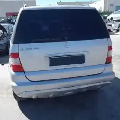 Veículo de Sucata mercedes-benz clase m (w163) 628963 do ano 2001 alimentado 