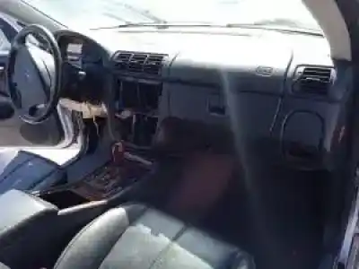 Veículo de Sucata mercedes-benz clase m (w163) 628963 do ano 2001 alimentado 