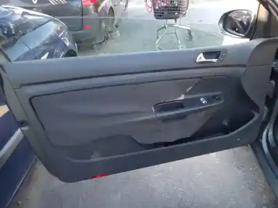 Veículo de Sucata volkswagen golf v berlina (1k1) bkc do ano 2003 alimentado 