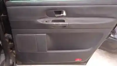 Здавання транспортного засобу ford galaxy (vy) auy року 2000 потужний 