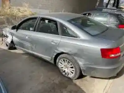 Veicolo di demolizione audi a6 berlina (4f2) bre dell'anno 2004 alimentato 