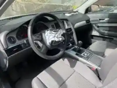 Veicolo di demolizione audi a6 berlina (4f2) bre dell'anno 2004 alimentato 