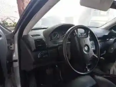 Veículo de Sucata bmw x5 (e53) 448s2 do ano 2000 alimentado 