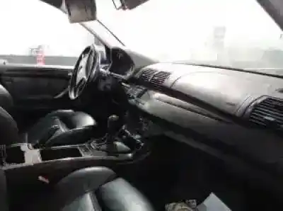 Veículo de Sucata bmw x5 (e53) 448s2 do ano 2000 alimentado 