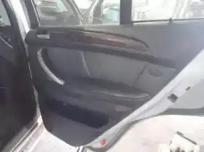 Veículo de Sucata bmw x5 (e53) 448s2 do ano 2000 alimentado 