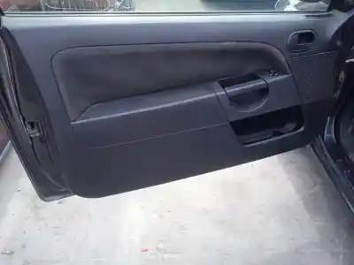 Veicolo di demolizione ford fiesta (cbk) a9jb dell'anno 2001 alimentato 