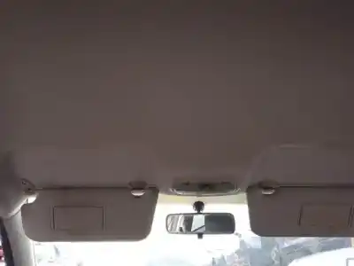 Veicolo di demolizione ford fiesta (cbk) a9jb dell'anno 2001 alimentato 