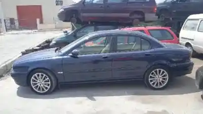 Scrapping Vehicle jaguar x-type i (x400) 2.5 v6 a las 4 ruedas of the year 2003 powered 