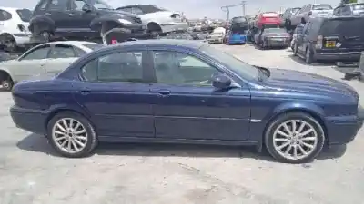 Scrapping Vehicle jaguar x-type i (x400) 2.5 v6 a las 4 ruedas of the year 2003 powered 