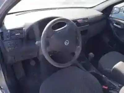 Veículo de Sucata fiat stilo (192) 192a1000 do ano 2001 alimentado 