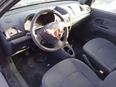 Veículo de Sucata renault clio ii fase ii (b/cb0) k9k a7 do ano 2001 alimentado 