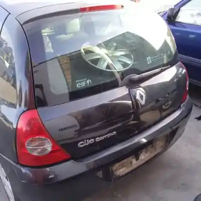 Veículo de Sucata renault clio ii fase ii (b/cb0) k9k a7 do ano 2001 alimentado 