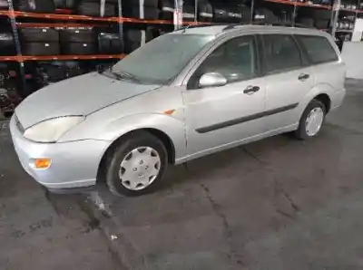 Veículo de Sucata ford focus turnier (cak) fxda do ano 1998 alimentado 