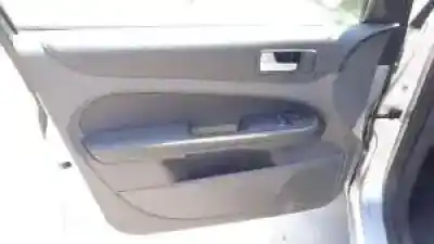 Veículo de Sucata ford focus berlina (cap) d/hhda do ano 2006 alimentado 