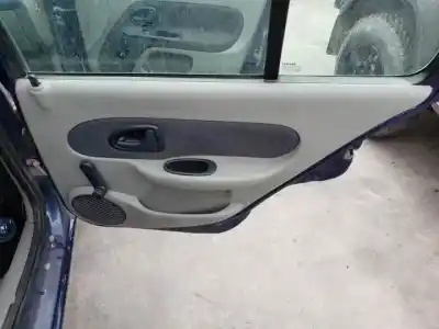 Здавання транспортного засобу renault clio ii fase ii (b/cb0) k9k a7 року 2001 потужний 