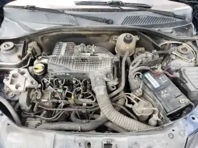 Здавання транспортного засобу renault clio ii fase ii (b/cb0) k9k a7 року 2001 потужний 