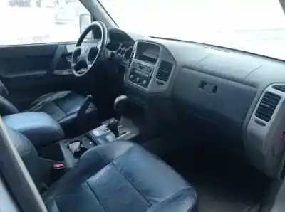 Здавання транспортного засобу mitsubishi montero (v60/v70) d-4m41 року 2005 потужний 