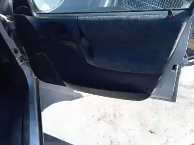 Veicolo di demolizione opel vectra b berlina g-x16xel dell'anno 1995 alimentato 