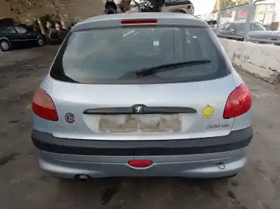 Hurda Aracı peugeot                                            206 berlina                                                                                                                                                                                                                                                xt                                                                                                                                                                                                                                                         yılın 2001 güçlü rhy