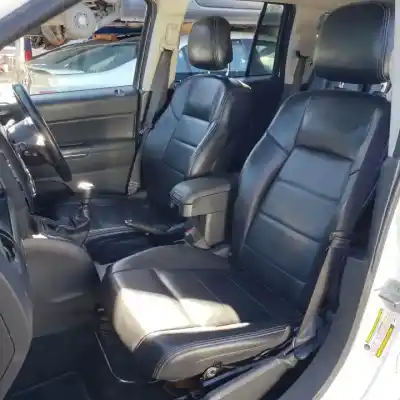 Veículo de Sucata jeep compass 651 do ano 2011 alimentado 