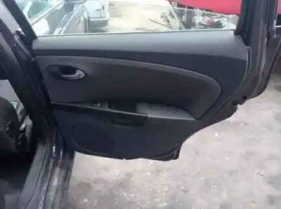 Здавання транспортного засобу seat leon (1p1) bxe року 2005 потужний 