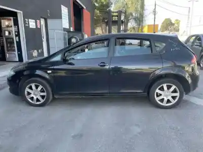 Здавання транспортного засобу seat leon (1p1) bxe року 2005 потужний 