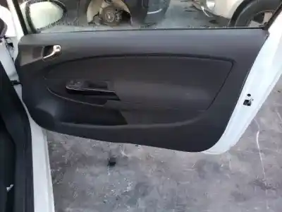 Veicolo di demolizione opel corsa d a13dtc dell'anno 2008 alimentato 