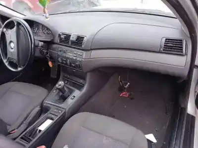 Veículo de Sucata bmw serie 3 berlina (e46) 204d4 do ano 2001 alimentado 