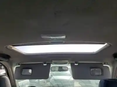 Veicolo di demolizione honda cr-v (rd8) k20a4 dell'anno 2002 alimentato 