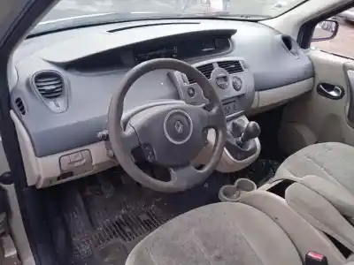 Здавання транспортного засобу renault scénic ii (jm0/1_) 2.0 (jm05, jm0u, jm1n, jm1u, jm2v) року 2006 потужний 