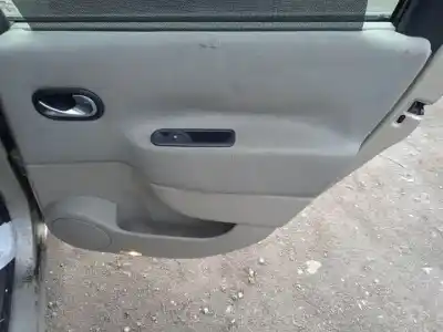 Здавання транспортного засобу renault scénic ii (jm0/1_) 2.0 (jm05, jm0u, jm1n, jm1u, jm2v) року 2006 потужний 