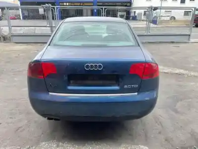 Veículo de Sucata audi a4 berlina (8e) blb do ano 2004 alimentado 