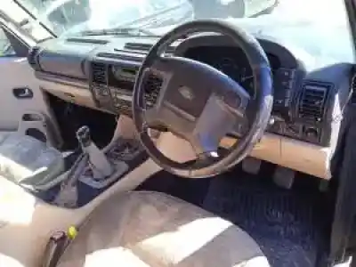 Sloopvoertuig land rover discovery (lt) 15p van het jaar 2002 aangedreven 