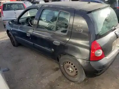 Здавання транспортного засобу renault clio ii fase ii (b/cb0) d4f722 року 2001 потужний 