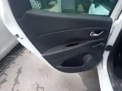 Scrapping Vehicle renault clio iv h4b408 of the year 2015 powered 