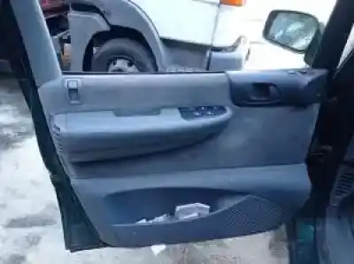 Veículo de Sucata citroen evasion 2.0 16v cat (rfn / ew10j4) do ano 2000 alimentado 